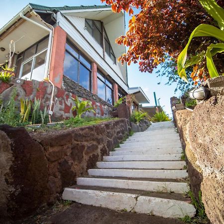 Tupa Hotel Hanga Roa Exterior foto